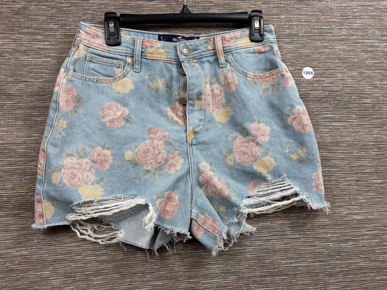 Hollister Shorts Juniors 9 Blue Floral Denim Curvy High Rise Mom Frayed Hem